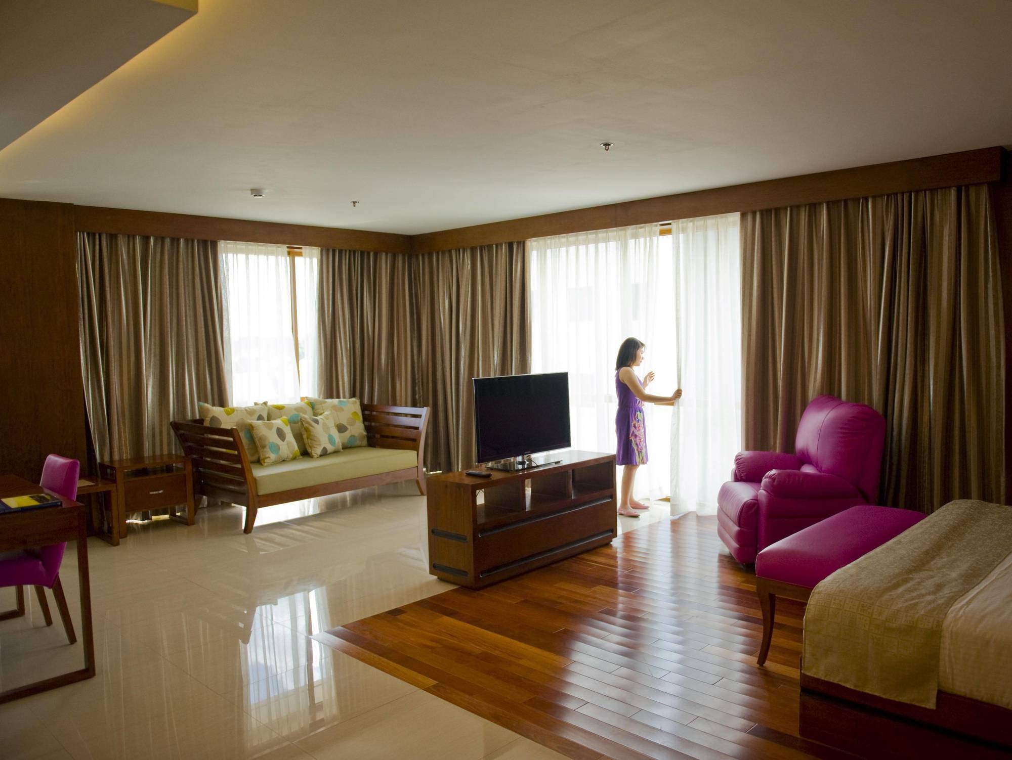 Skinetics Wellness Center Boutique Hotel Iloilo City Exterior photo